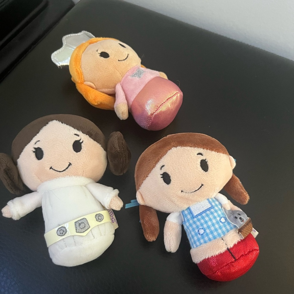 Hallmark itty bitty